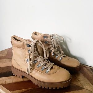 J.Crew lace up boots size 9 light camel tan